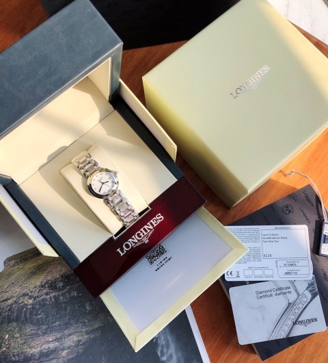 론진 LONGINES 프리마 루나 여성용 워치 L8.110.4.98.6_618673 26.5MM + 스위스 L250 쿼츠 무브먼트 ☆☆☆☆☆ #신공장