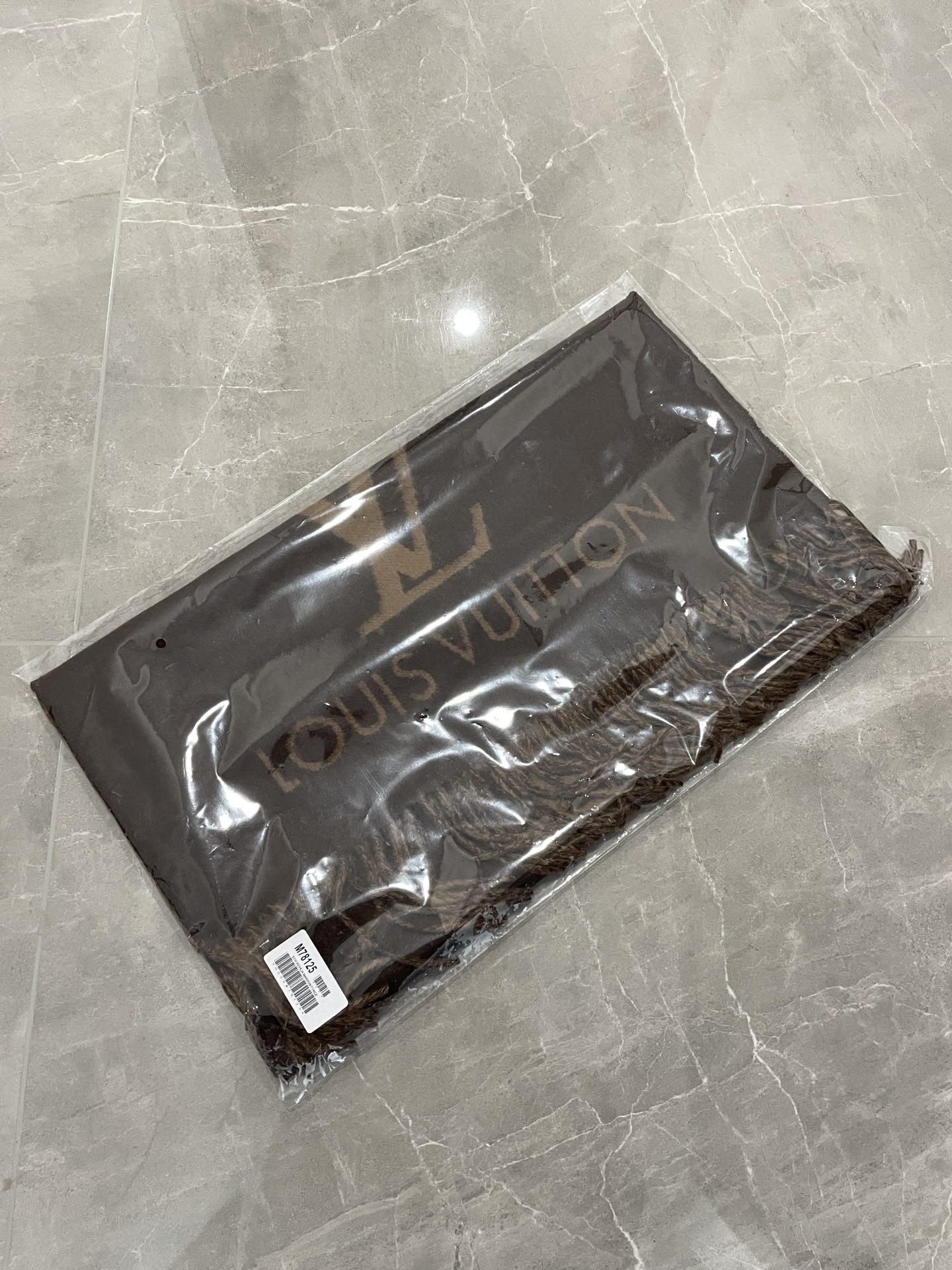 루이비통 LOUIS VUITTON LV 레이캬비크 스카프 M78125 SIZE 170*46cm ☆☆☆☆☆ #vvip공장