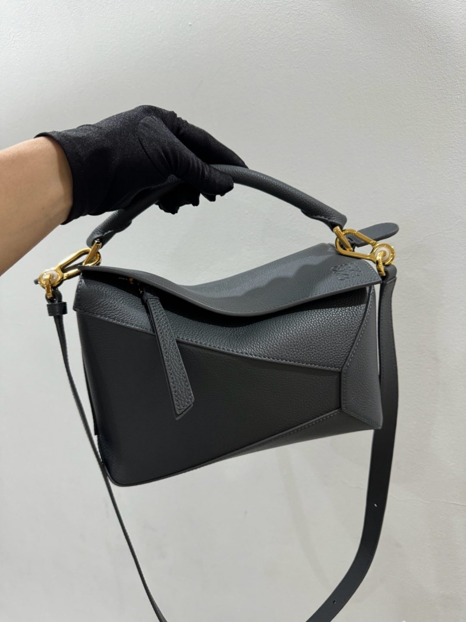 로에베 퍼즐백 스몰 숄더백 차콜 24x16.5x10.5cm #vvip공장