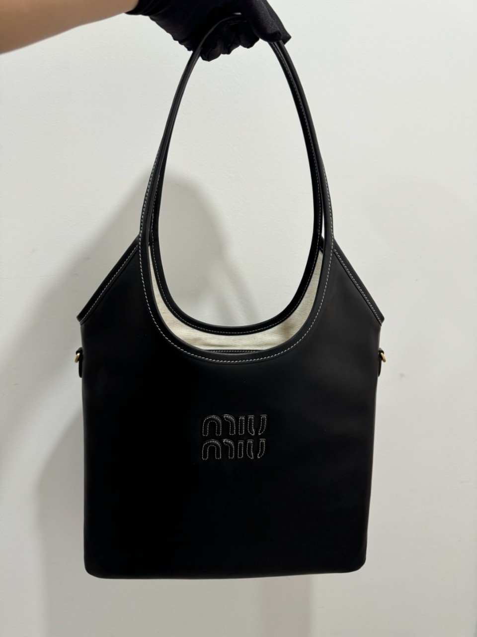 미우미우 토트백 아이비백 미듐 42x35x5cm #vvip공장