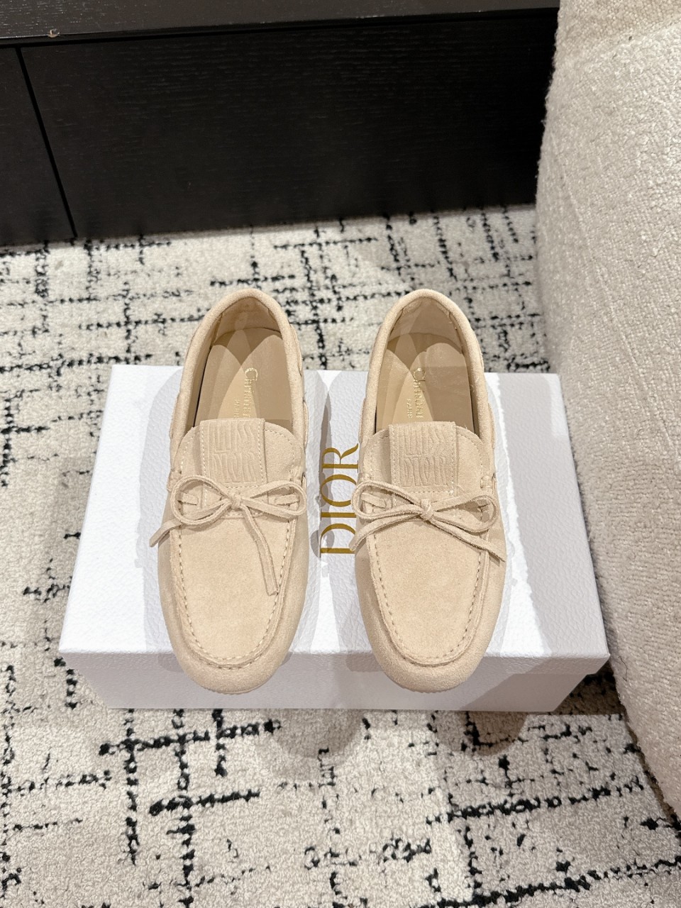 디올 미스 Miss Dior Street 로퍼 페리도트 그린 스웨이드 송아지 가죽 KDB978SUE_S35Y 35~41