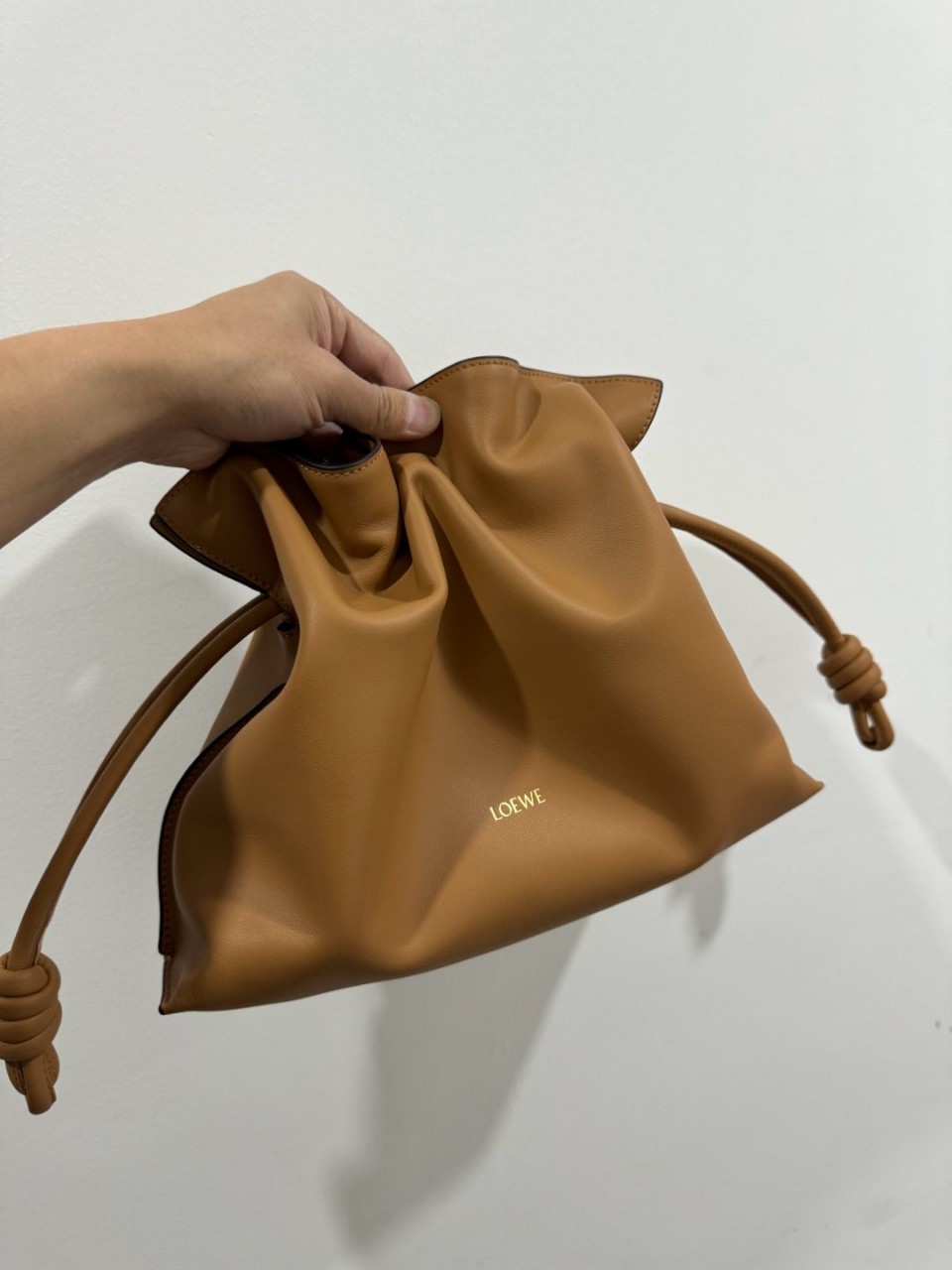 [로에베] Flamenco 플라멩고 클러치 스몰 크로스백 24x18x9cm #브이브이아이피공장