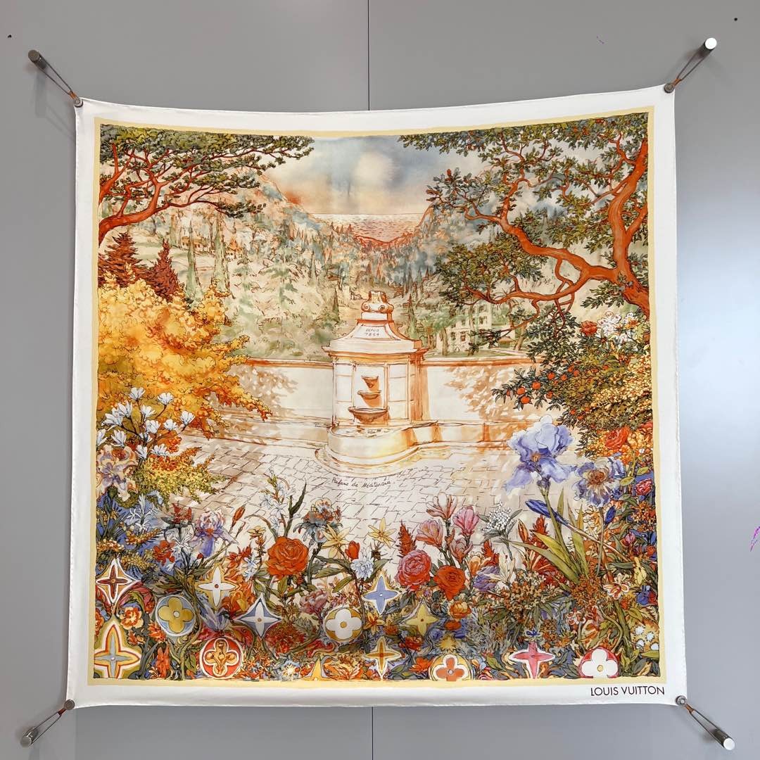 루이비통 실크 스카프 90x90cm 100% 실크