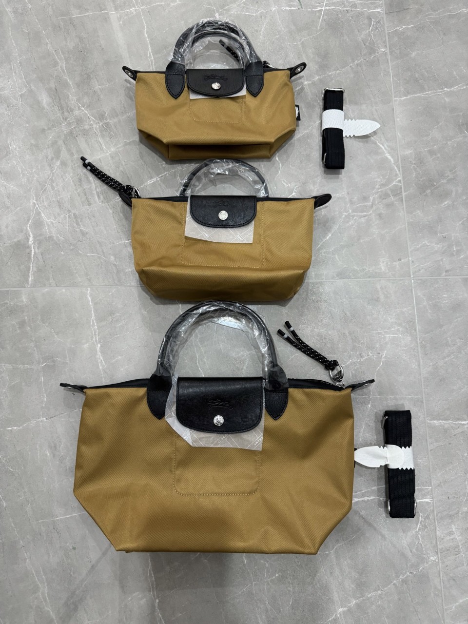 롱샴 르 플리아쥬 네오 엑스트라 미니 , 에너지 파우치 미니 스몰 17-10-14cm, 21-10-14cm, 25-16-23cm