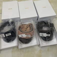 디올 25SS Dior 썬바이저 썬캡 1MQM56K0A VERYDIORV1U41F0 #vvip공장