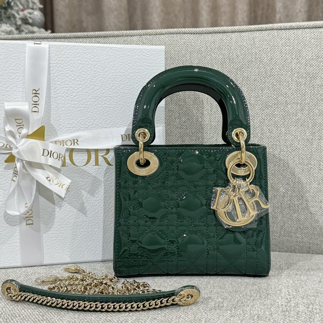 DIOR 레이디 디올 백 미니 까나쥬 M0505ONGE 17cm #여왕