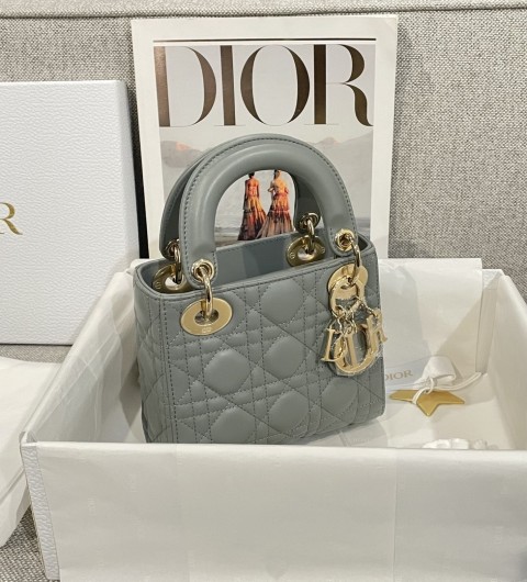 DIOR 레이디 디올 백 미니 까나쥬 M0505ONGE 17cm #여왕