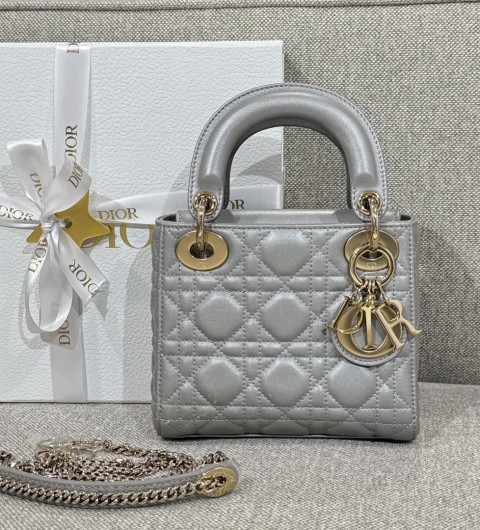 DIOR 레이디 디올 백 미니 까나쥬 M0505ONGE 17cm #여왕